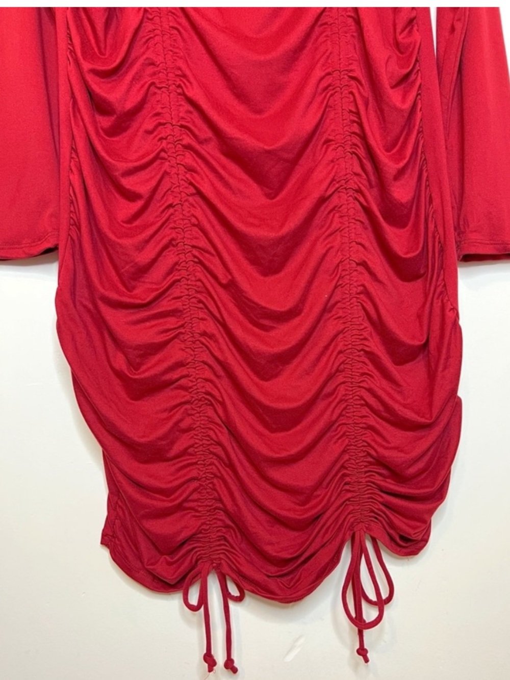 NWT Fashion Nova Square Neck Ruched Date Night Fit Long Sleeve Red Dress Size 1X - Picture 5 of 8